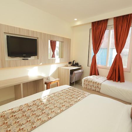 Zed Hotel - Delhi International Airport Nowe Delhi Zewnętrze zdjęcie